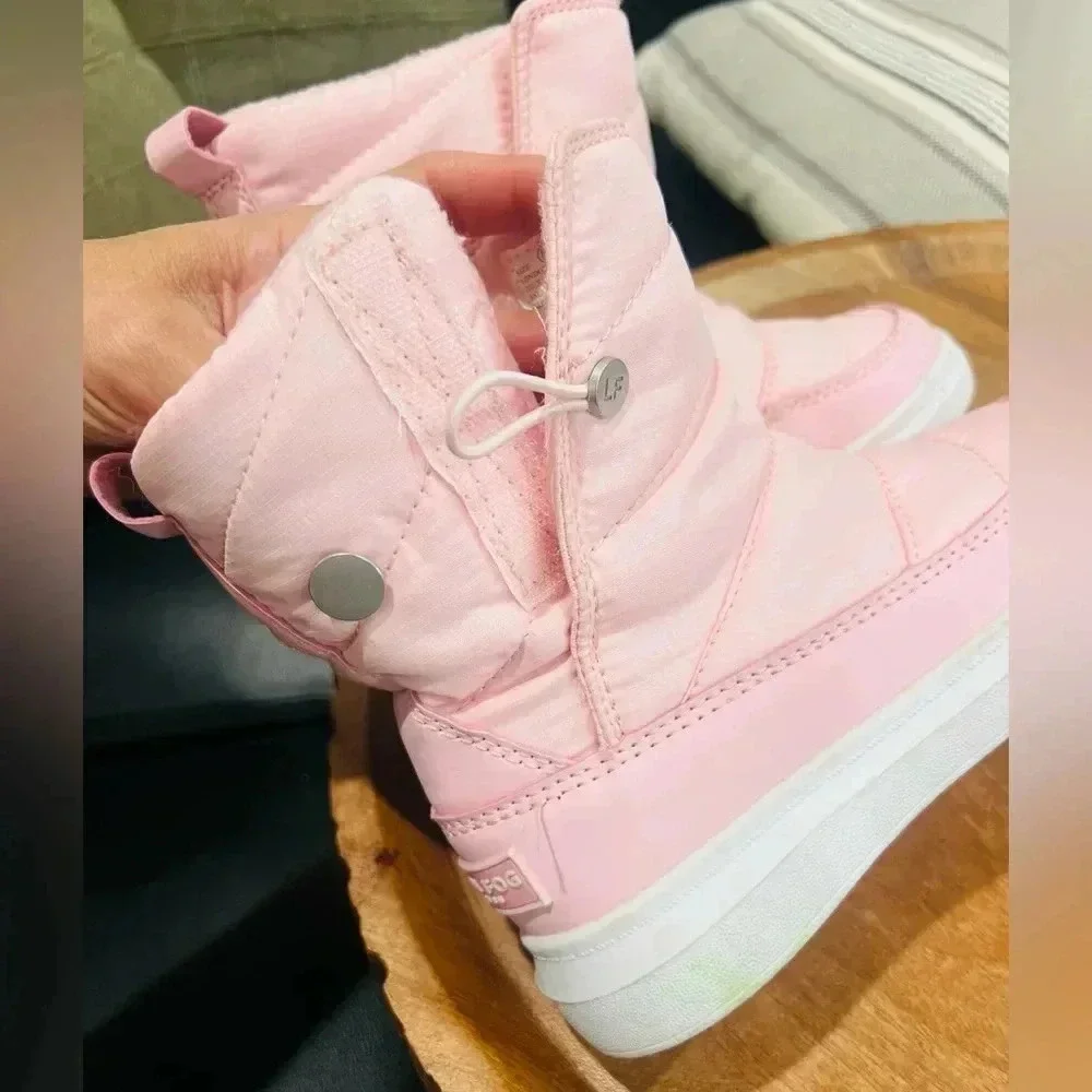 London Fog Boots size 11 like new pink color